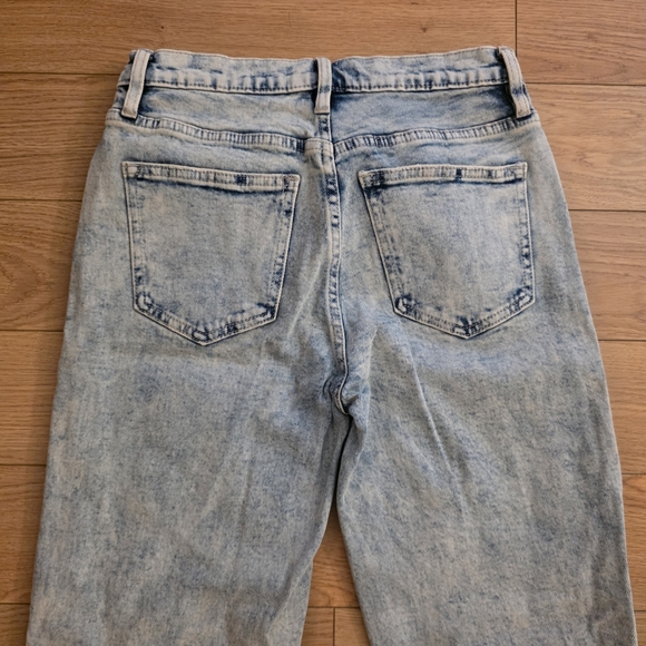 Fashion Nova Acid Wash Straight Leg Jeans- 5 - Picture 9 of 12